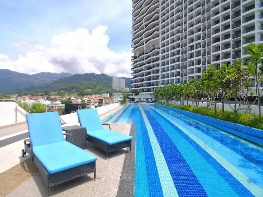 Deluxe Seaview Suite Twin Bed By The Only Bnb Tanjung Tokong Malesia
